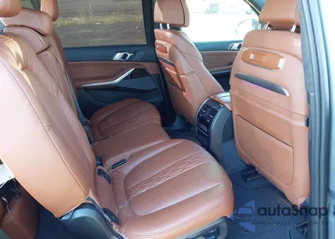 2024 BMW X7 xDrive40I из США, поврежденный, VIN 5UX23EM02R9U74689